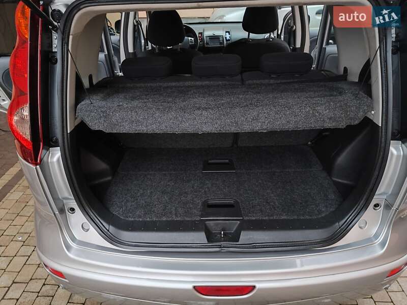 Хетчбек Nissan Note 2009 в Івано-Франківську