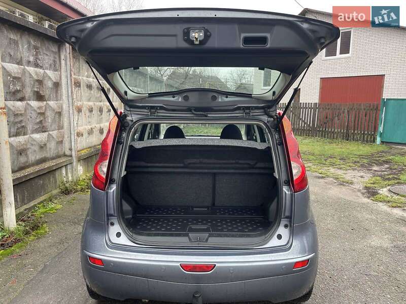 Хетчбек Nissan Note 2010 в Житомирі фото 6 Хетчбек Nissan Note 2010 в Житомирі