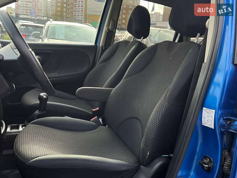 Хэтчбек Nissan Note 2006 в Киеве