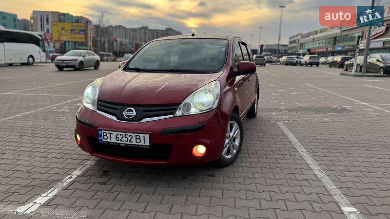 Хэтчбек Nissan Note 2011 в Киеве фото 2 Хэтчбек Nissan Note 2011 в Киеве