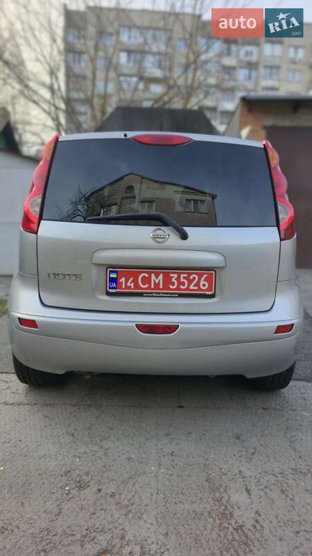 Хэтчбек Nissan Note 2009 в Виннице