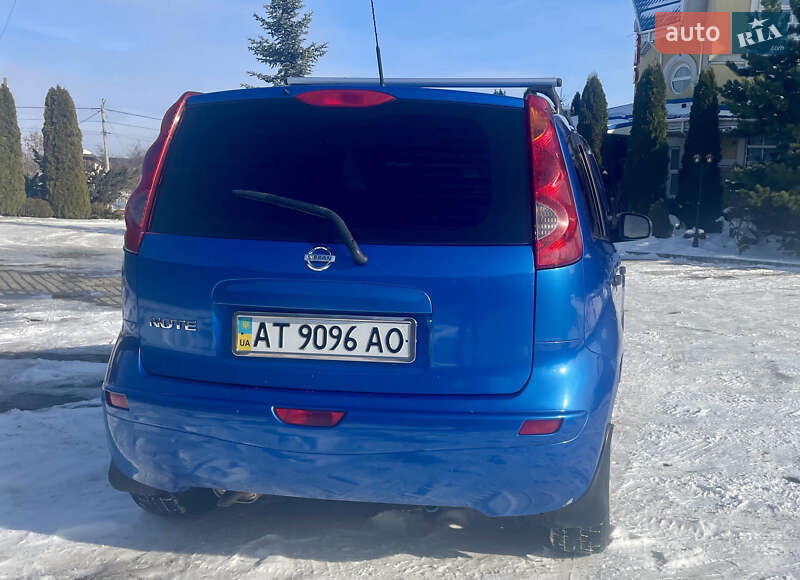 Хэтчбек Nissan Note 2008 в Львове