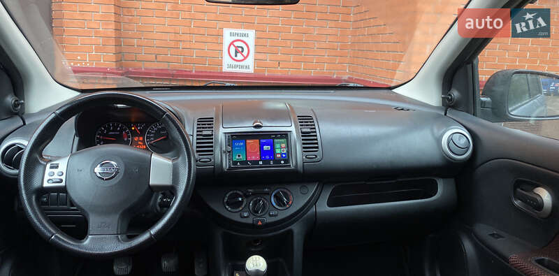 Хетчбек Nissan Note 2010 в Києві фото 9 Хетчбек Nissan Note 2010 в Києві