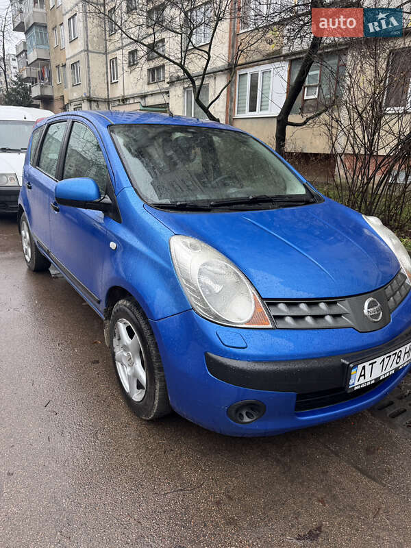 Хетчбек Nissan Note 2006 в Івано-Франківську
