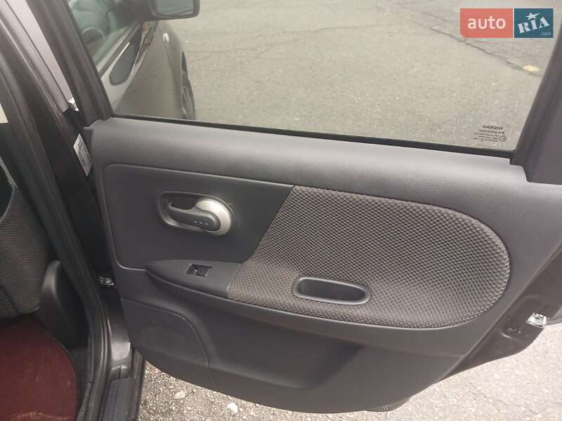 Хетчбек Nissan Note 2008 в Лубнах фото 13 Хетчбек Nissan Note 2008 в Лубнах