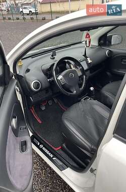 Хэтчбек Nissan Note 2010 в Виноградове