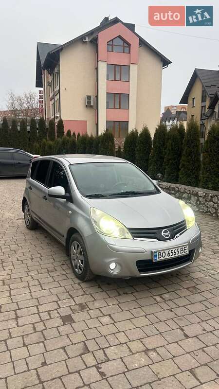 Хэтчбек Nissan Note 2011 в Тернополе фото 2 Хэтчбек Nissan Note 2011 в Тернополе