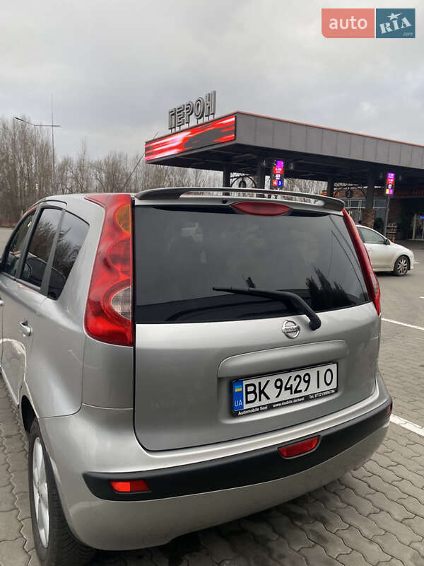 Хетчбек Nissan Note 2006 в Черкасах