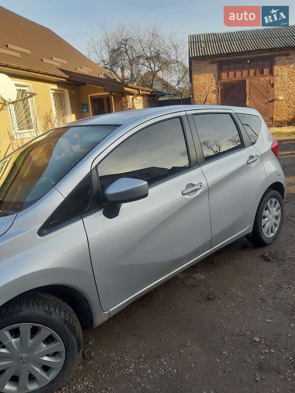 Хэтчбек Nissan Note 2015 в Владимире