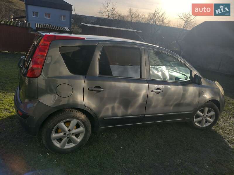 Хэтчбек Nissan Note 2006 в Перемышлянах фото 4 Хэтчбек Nissan Note 2006 в Перемышлянах