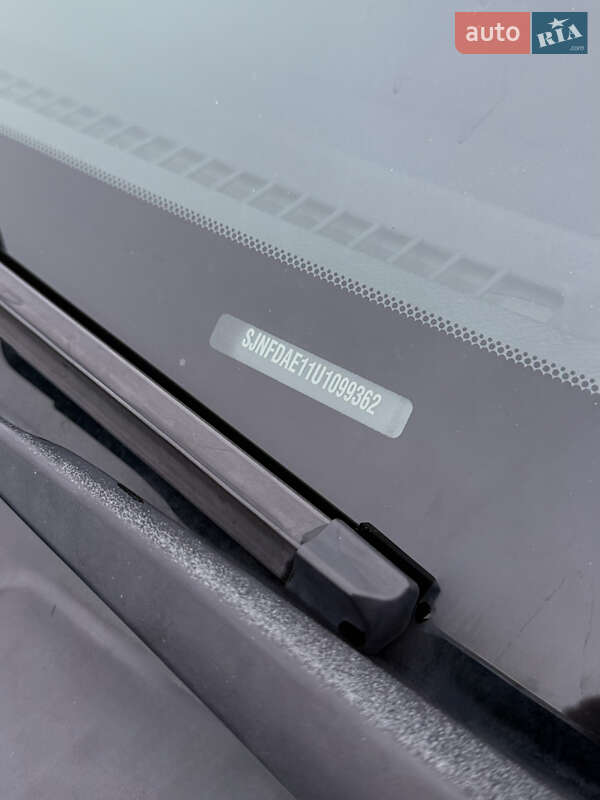 Хэтчбек Nissan Note 2006 в Киеве