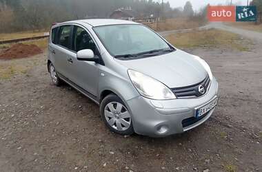 Хэтчбек Nissan Note 2011 в Славуте
