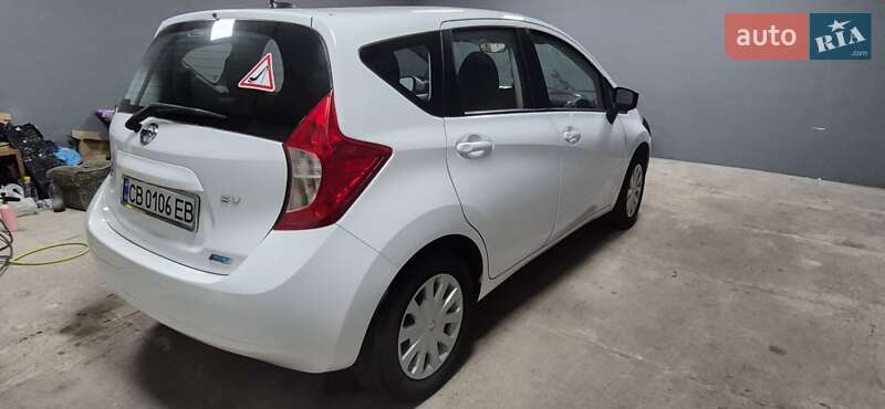 Хетчбек Nissan Note 2016 в Прилуках фото 5 Хетчбек Nissan Note 2016 в Прилуках