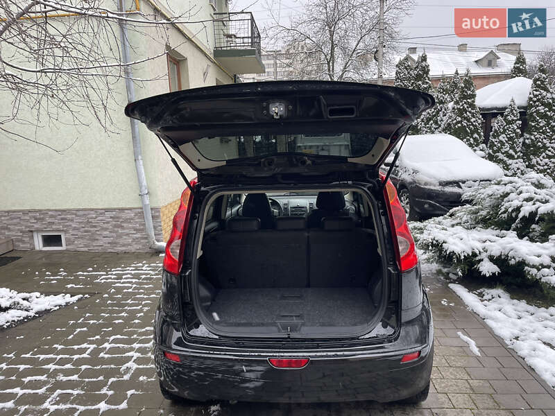 Хэтчбек Nissan Note 2006 в Ивано-Франковске
