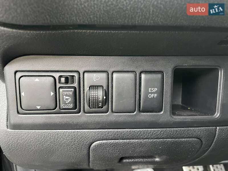 Хэтчбек Nissan Note 2006 в Ивано-Франковске