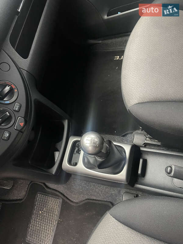 Хетчбек Nissan Note 2011 в Києві фото 9 Хетчбек Nissan Note 2011 в Києві