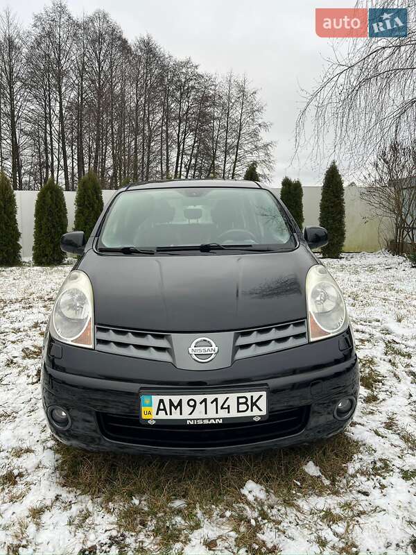 2008 Nissan Note, VIN SJNFCAE11U1247471:plate — фото 1 (autoria)