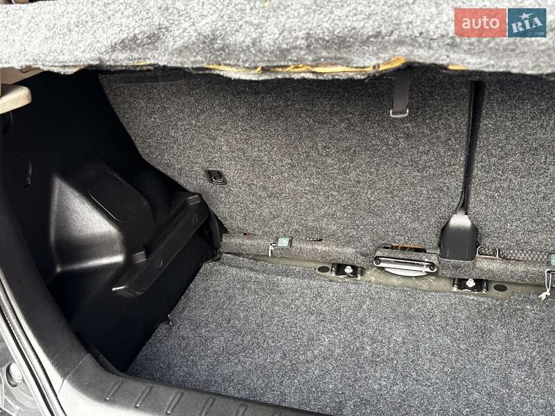 Хэтчбек Nissan Note 2007 в Дрогобыче фото 113 Хэтчбек Nissan Note 2007 в Дрогобыче