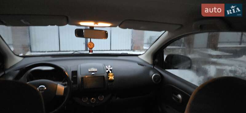Хэтчбек Nissan Note 2007 в Каменец-Подольском
