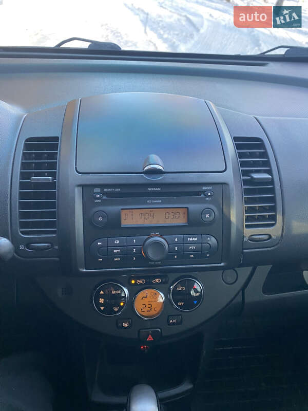 Хэтчбек Nissan Note 2006 в Чернигове