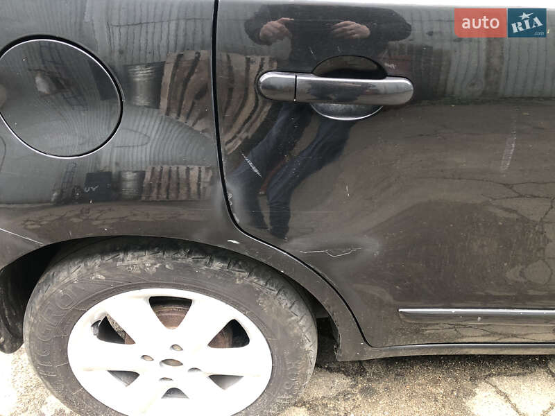 Хетчбек Nissan Note 2007 в Вишневому