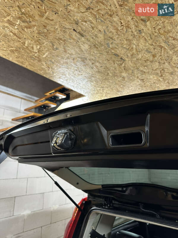 Хэтчбек Nissan Note 2008 в Хороле