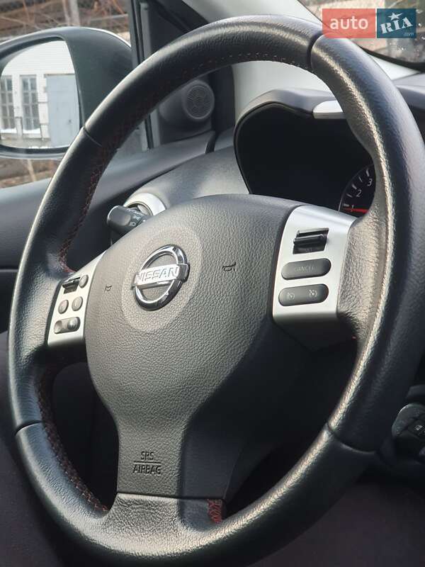 Хэтчбек Nissan Note 2011 в Летичеве