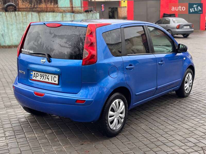 Хэтчбек Nissan Note 2006 в Запорожье