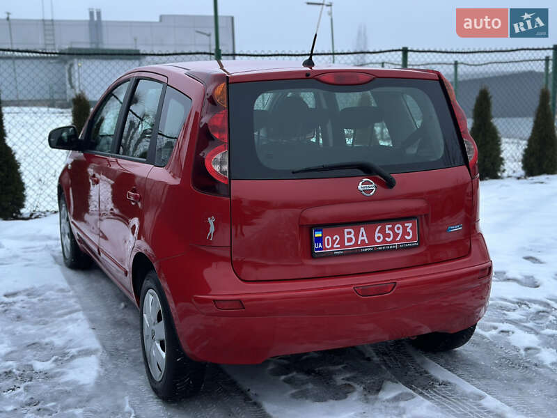 Хэтчбек Nissan Note 2010 в Виннице