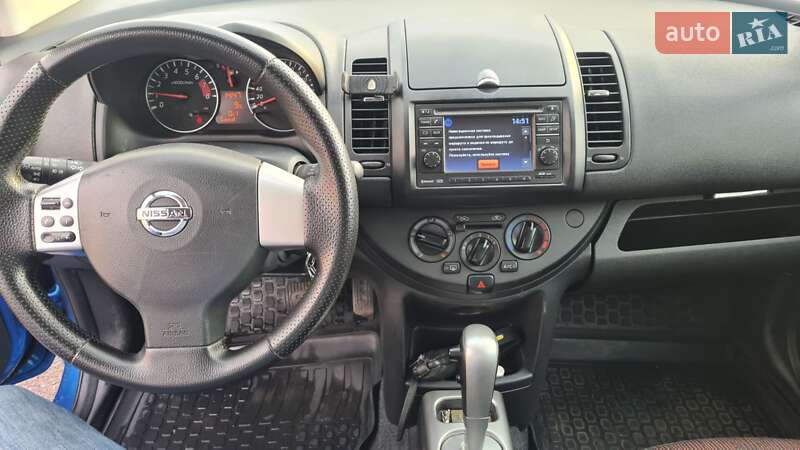Хетчбек Nissan Note 2010 в Миколаєві фото 12 Хетчбек Nissan Note 2010 в Миколаєві