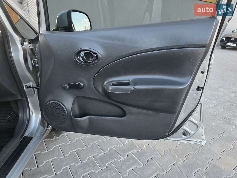 Хэтчбек Nissan Note 2014 в Хмельницком