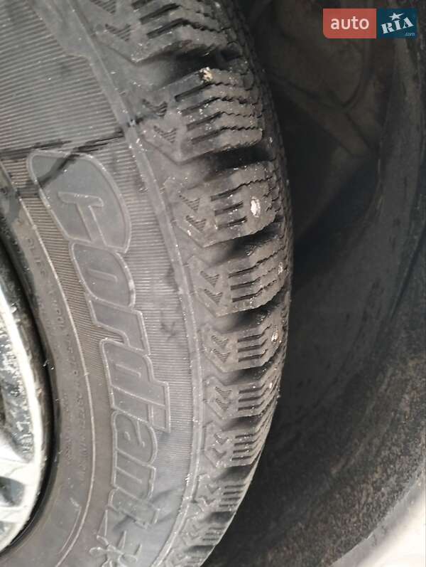 Хэтчбек Nissan Note 2008 в Чернигове