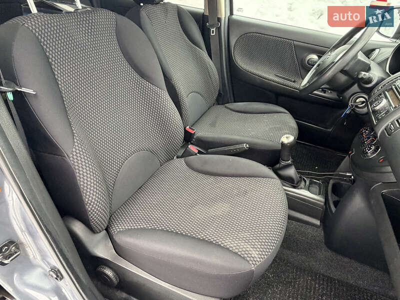 Хэтчбек Nissan Note 2008 в Луцке