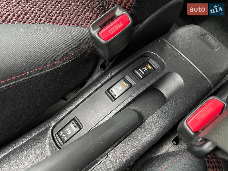 Хэтчбек Nissan Note 2007 в Киеве