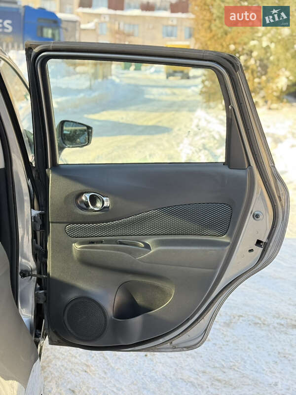 Хэтчбек Nissan Note 2013 в Луцке