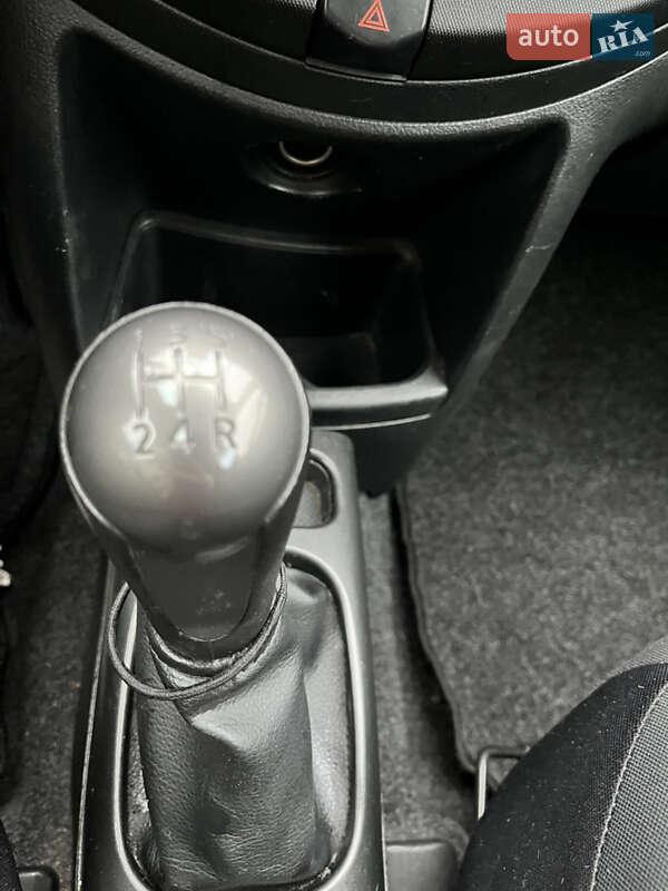 Хэтчбек Nissan Note 2007 в Збараже