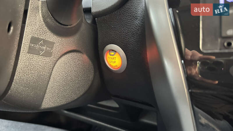 Хэтчбек Nissan Note 2012 в Кропивницком