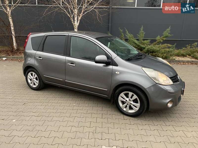 Хэтчбек Nissan Note 2011 в Белой Церкви