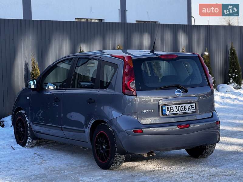 Хэтчбек Nissan Note 2008 в Виннице