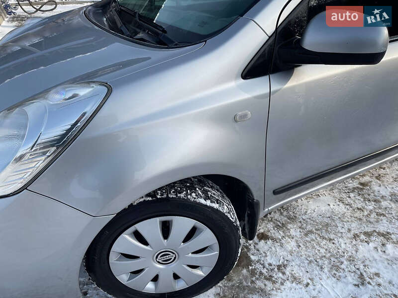 Хетчбек Nissan Note 2008 в Полтаві