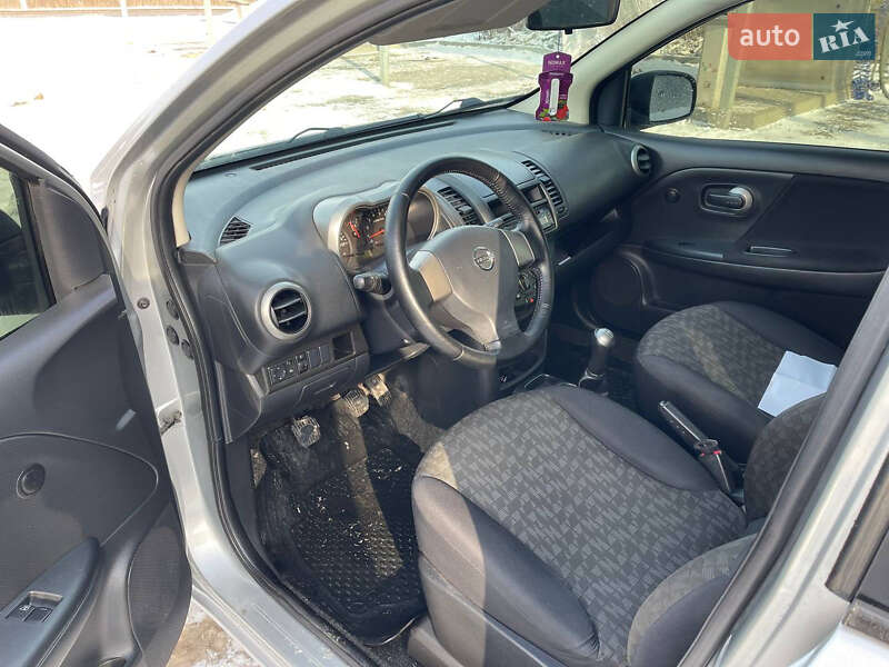 Хетчбек Nissan Note 2008 в Полтаві