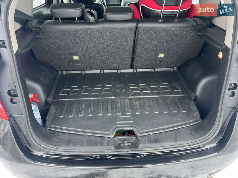 Хетчбек Nissan Note 2014 в Львові фото 14 Хетчбек Nissan Note 2014 в Львові