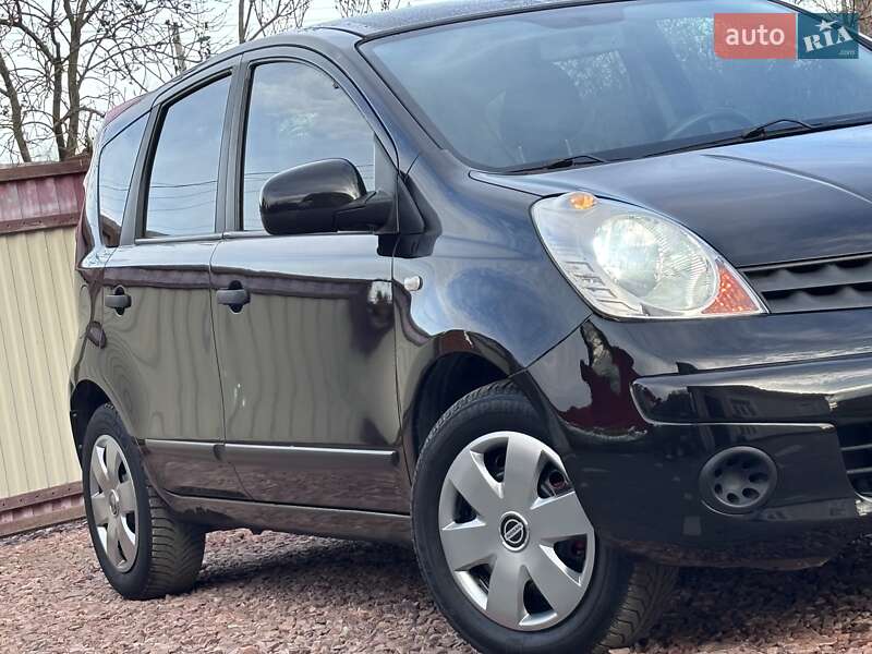 Хетчбек Nissan Note 2007 в Дрогобичі