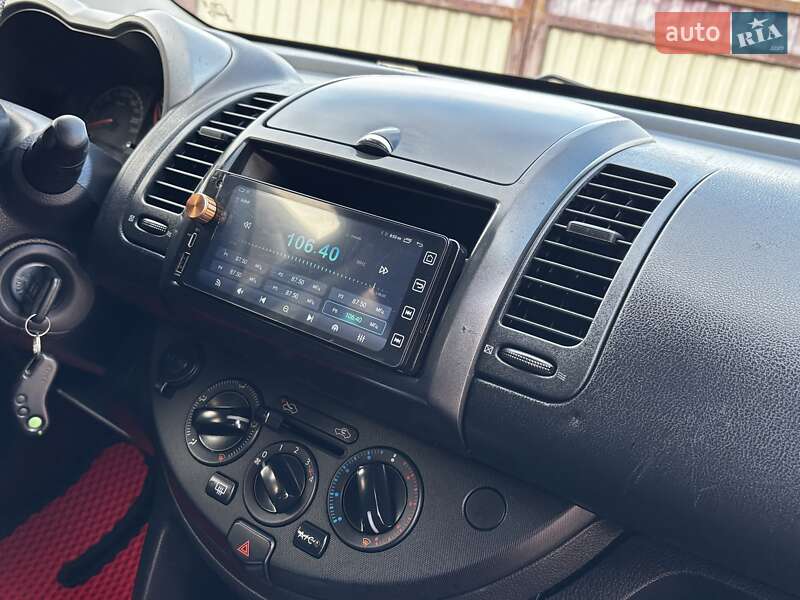 Хетчбек Nissan Note 2007 в Дрогобичі