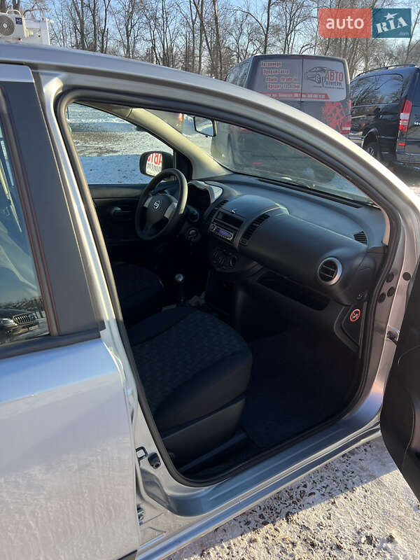 Хэтчбек Nissan Note 2007 в Черкассах