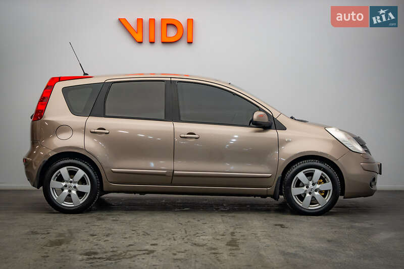 Хетчбек Nissan Note 2007 в Києві