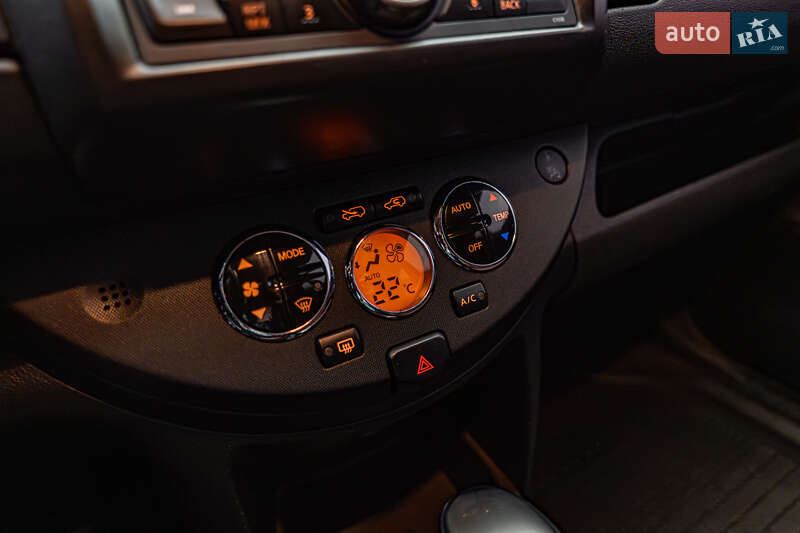 Хетчбек Nissan Note 2007 в Києві