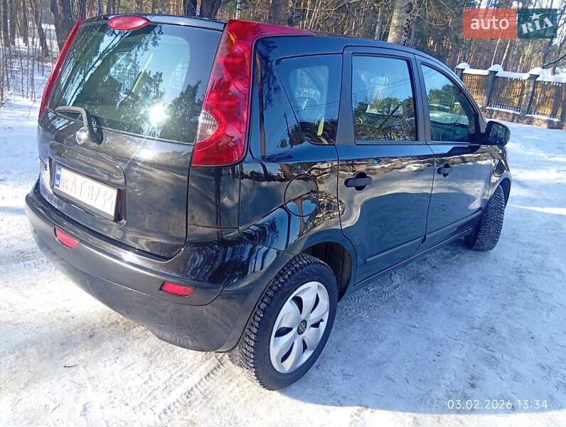 Хэтчбек Nissan Note 2007 в Житомире
