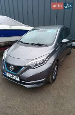 Хэтчбек Nissan Note 2020 в Киеве