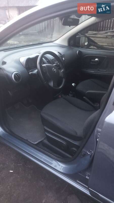 Хэтчбек Nissan Note 2009 в Прилуках